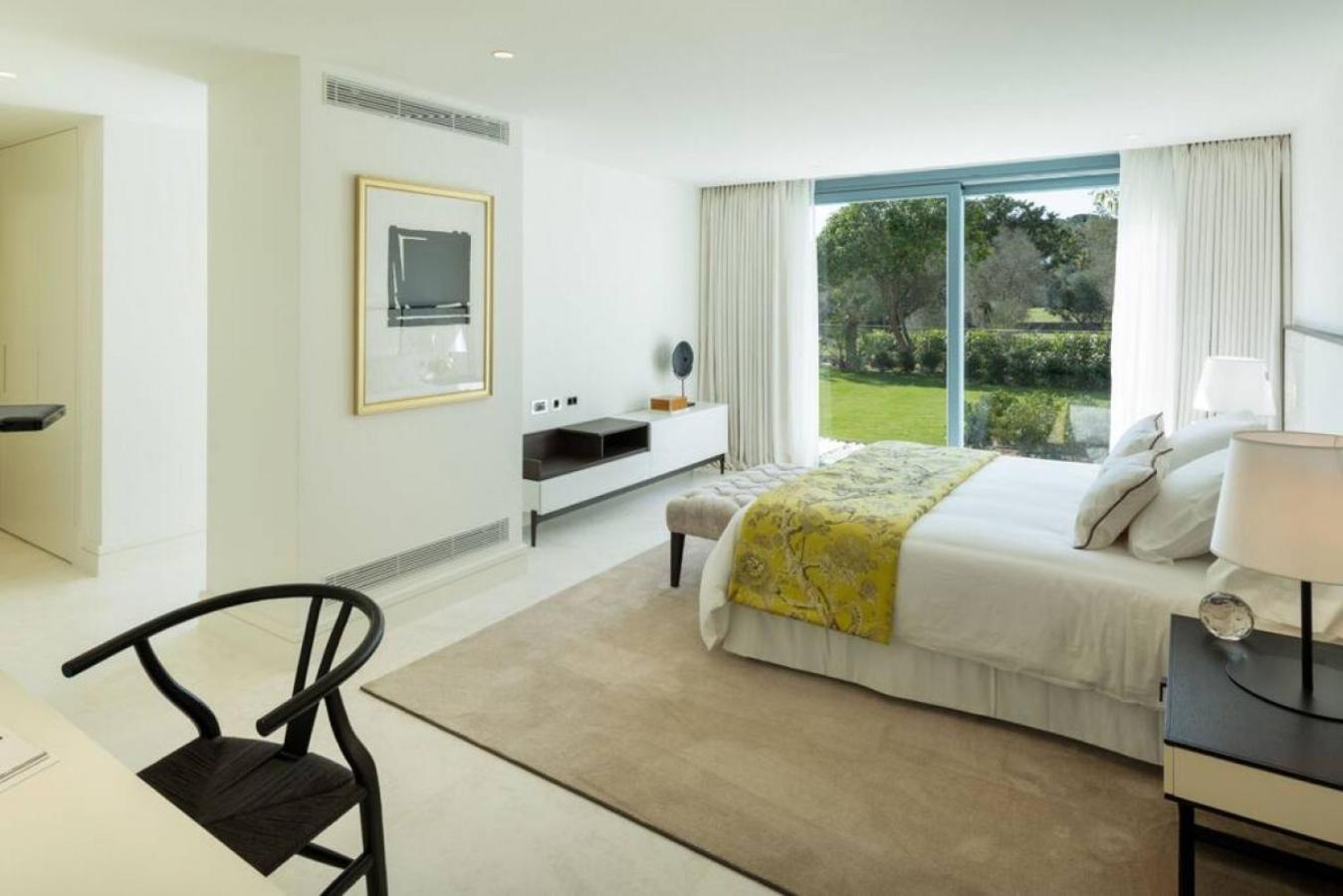 Paris 7 Bedroom In * Marbella